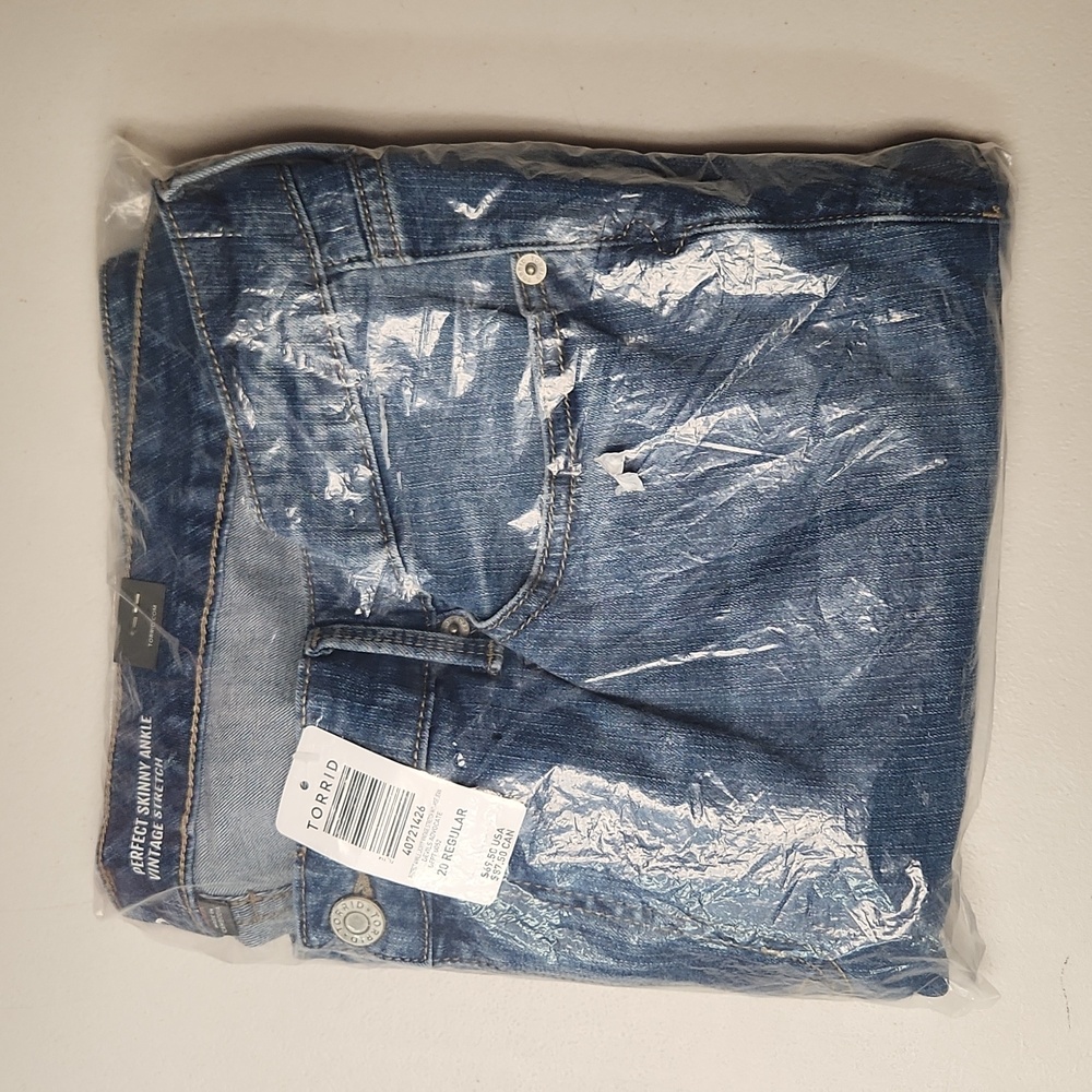 ❤️NWT VINTAGE TORRID JEANS - PERFECT SKINNY ANKLE STRETCH MID RISE - PLUS SIZE - Picture 6 of 9